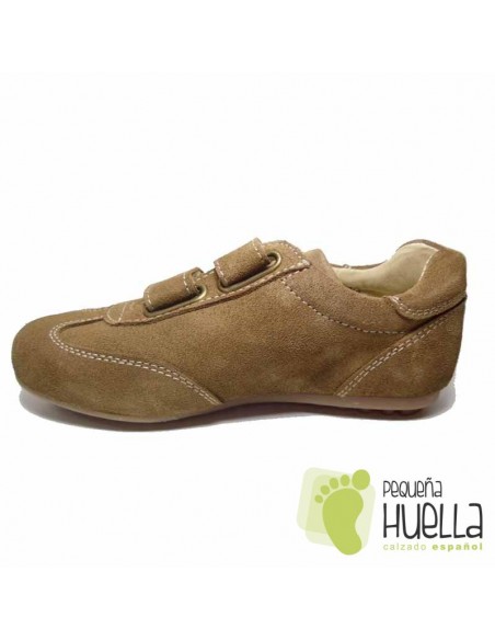 Zapatillas deportivas camel con velcro para niños