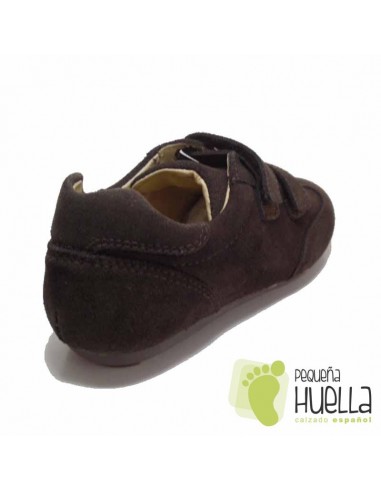 Zapatillas deportivas marrones  con velcro para niños Ellos