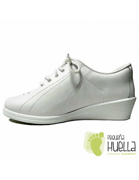 Zapatillas Deportivas de piel blancas señoras mayores con cuña Fergar 825