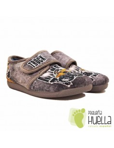 comprar Zapatillas de Casa Monter Truck chico con Velcro Zapy