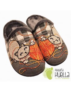 comprar Zapatillas gato casa para chica J. Ortega 1944 online 2