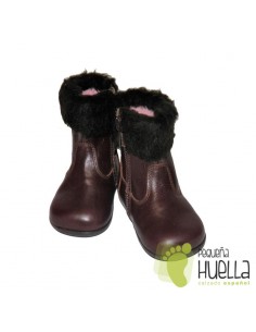 Botita piel con cremallera Marrón