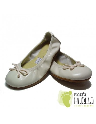 Bailarinas o Manoletinas para niñas beige porcelana en Las Rozas