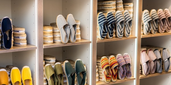 Cómo Combinar Alpargatas para Hombres y Mujeres