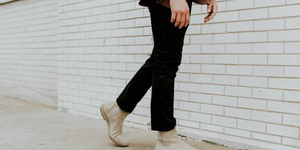 Cómo combinar botines de hombre: guía para crear los mejores outfits