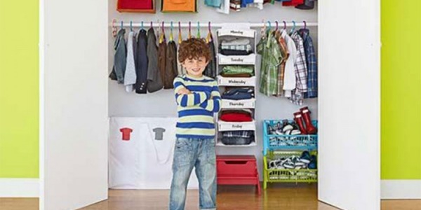 Cómo ordenar un armario infantil  [ Los mejores Trucos]